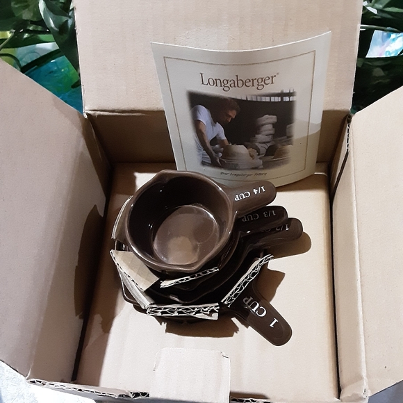 LONGABERGER WOVEN TRADITIONS MEASURING CUPS CHOCOLATE - Picture 1 of 4